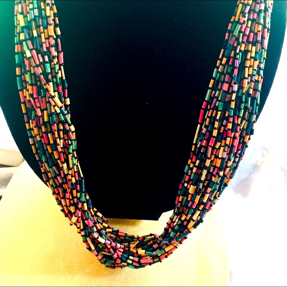 BOJO TRIBAL NECKLACE